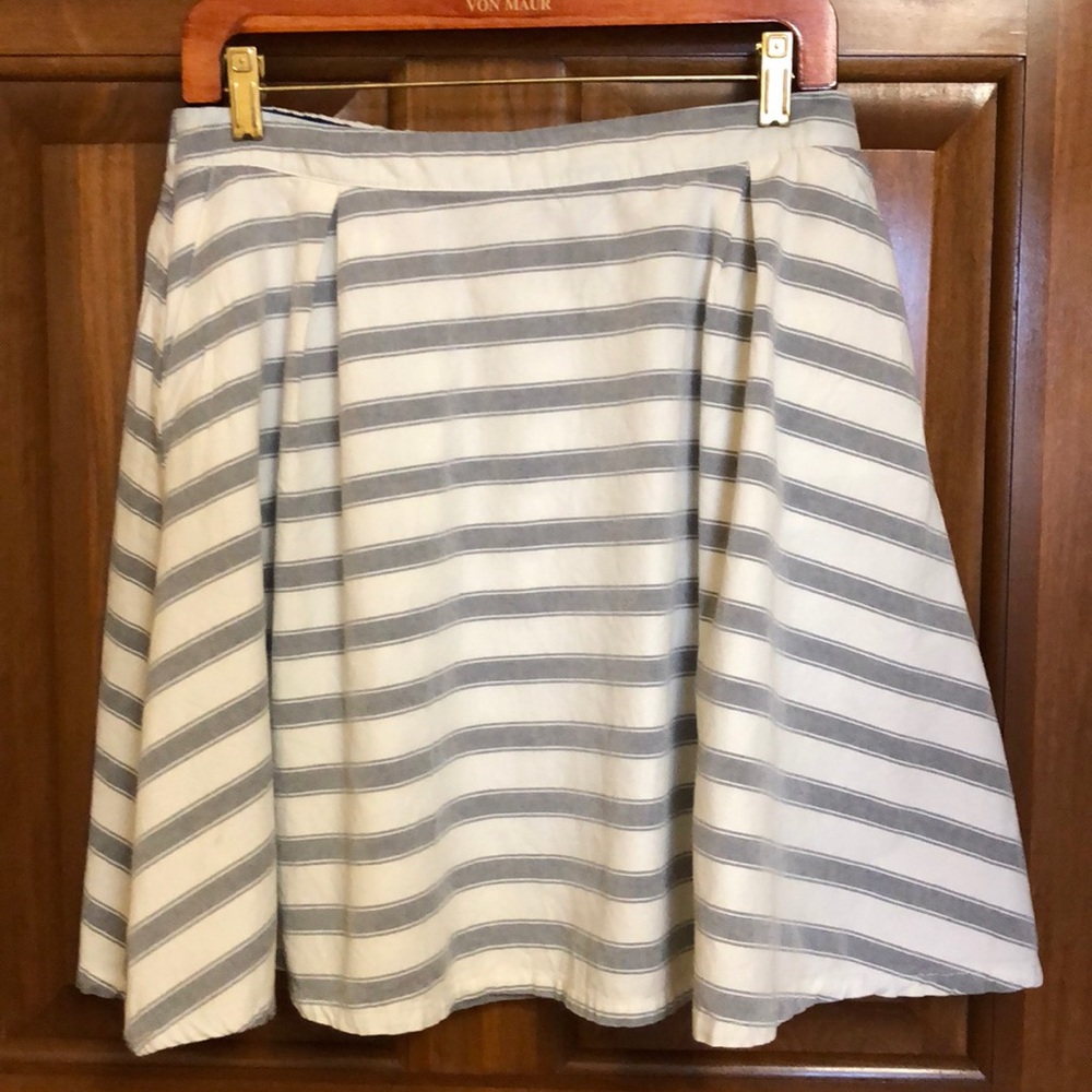 Gray Stripped Matilda Jane adult skirt w/pockets